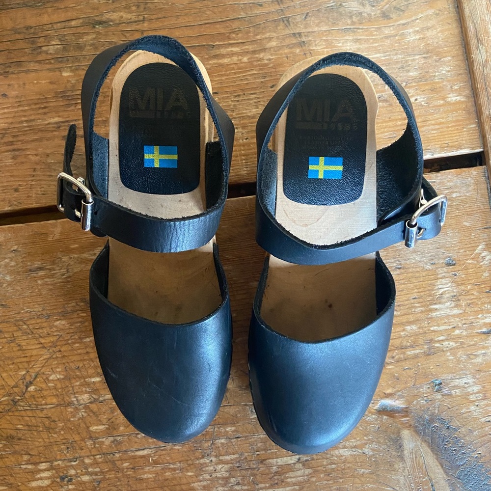 Mia Abba Clogs